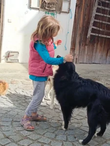 Kinderbesuch - da zerschmilzt aber einer wie Butter an der Sonne! :-)