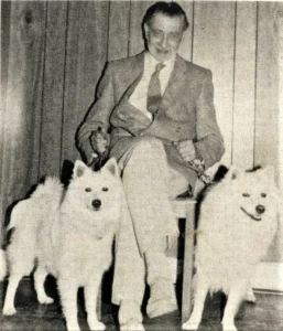 Eberhard Trumler mit Godiva und Enzo vom Seerosenweiher